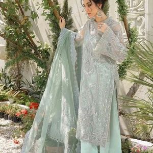 Brand new 3 piece Pakistani dress